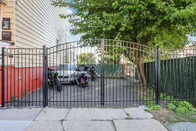 143 Oliver Avenue, Yonkers, NY 10701 - Photo 22