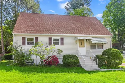 42 Lee Avenue, Ossining, NY 10562 - Photo 1