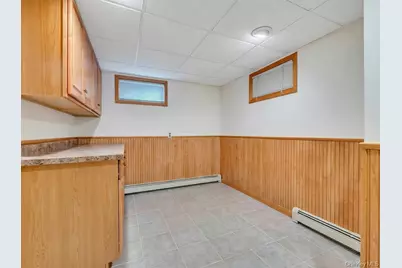 100 E Melrose Street, Valley Stream, NY 11580 - Photo 40