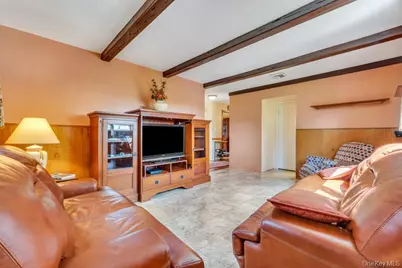 100 E Melrose Street, Valley Stream, NY 11580 - Photo 26
