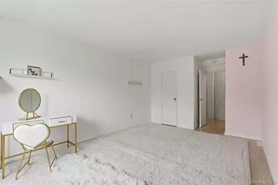 60 Barker Avenue #320, Mount Kisco, NY 10549 - Photo 8