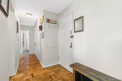 1841 Central Park Avenue #19L, Yonkers, NY 10710 - Photo 4