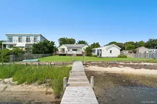 35 Gardners Ln, Hampton Bays, NY 11946 - Photo 2