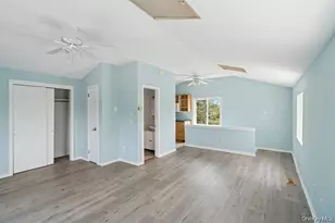 35 Gardners Ln, Hampton Bays, NY 11946 - Photo 18