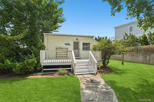 35 Gardners Ln, Hampton Bays, NY 11946 - Photo 16