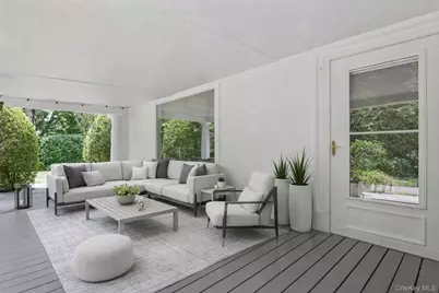 42 Clocktower Lane, Old Westbury, NY 11568 - Photo 6