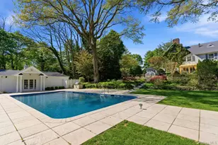 42 Clock Tower Ln, Old Westbury, NY 11568 - Photo 4