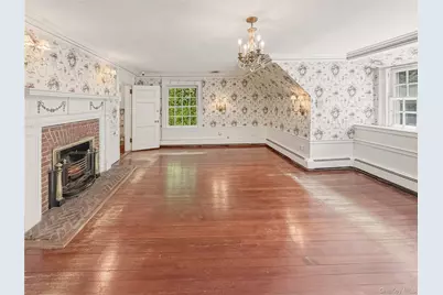 42 Clocktower Lane, Old Westbury, NY 11568 - Photo 34