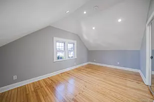 101 Oswego St, North Bellmore, NY 11710 - Photo 22