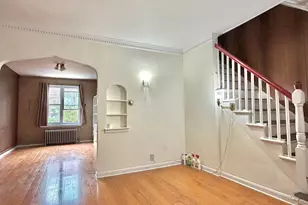 48-40 39th St, Long Island City, NY 11104 - Photo 2