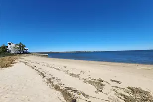 1 Bayside Ave, East Quogue, NY 11942 - Photo 12