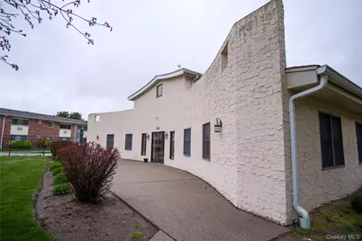2453D Union Blvd #2A, Islip, NY 11751 - Photo 12