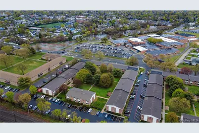 2453D Union Blvd #2A, Islip, NY 11751 - Photo 1