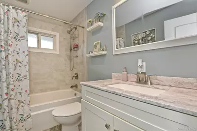 158 Tardy Lane S, Wantagh, NY 11793 - Photo 12