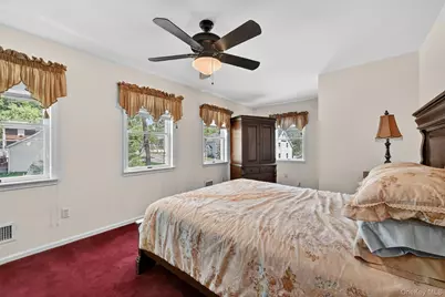 106 Cedar Avenue, Pearl River, NY 10965 - Photo 22