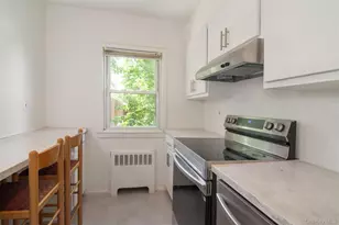140 N Broadway, Irvington, NY 10533 - Photo 8