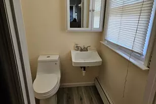 21 Verplanck Ave, Hopewell Junction, NY 12533 - Photo 14