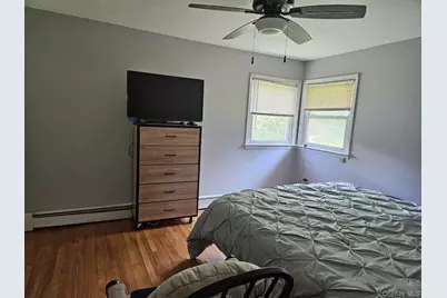 21 Verplanck Avenue, Hopewell Junction, NY 12533 - Photo 12