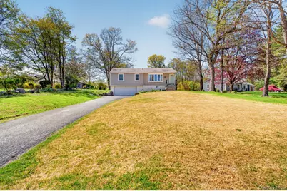 65 Ann Road, Carmel, NY 10512 - Photo 2