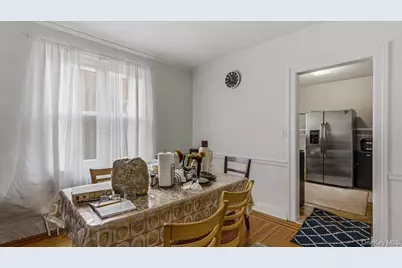 6402 Ellwell Crescent, Rego Park, NY 11374 - Photo 24