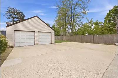 50 Leonard Avenue, Freeport, NY 11520 - Photo 24