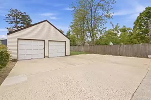 50 Leonard Ave, Freeport, NY 11520 - Photo 24