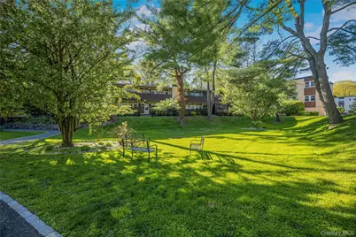 95 Wiltshire Road #C12, Scarsdale, NY 10583 - Photo 12