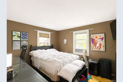 444 Brookside Avenue, Roosevelt, NY 11575 - Photo 14