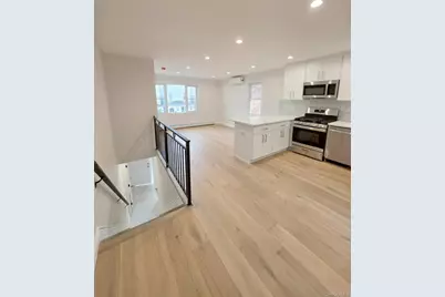 107-17 157 Street, Jamaica, NY 11433 - Photo 10