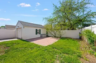 134 E Dover St, Valley Stream, NY 11580 - Photo 34