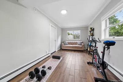 2 Carrigan Avenue, White Plains, NY 10605 - Photo 26
