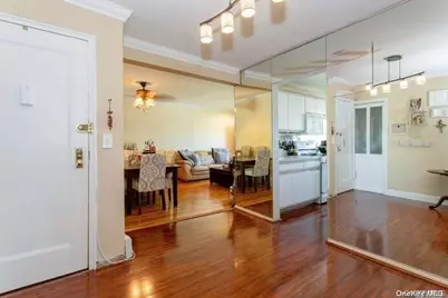 1213 E Broadway #B24, Hewlett, NY 11557 - Photo 4