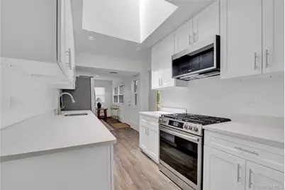 5116 Little Neck Parkway, Little Neck, NY 11362 - Photo 16