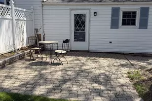 9 Elwin Pl, East Northport, NY 11731 - Photo 8