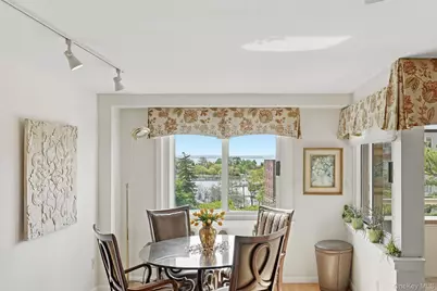 701 Pelham Road #2B, New Rochelle, NY 10805 - Photo 8