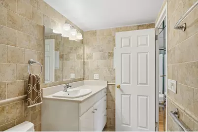 701 Pelham Road #2B, New Rochelle, NY 10805 - Photo 20