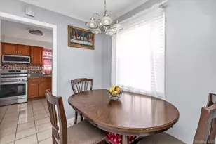 273 Monitor St, Westbury, NY 11590 - Photo 6