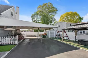 273 Monitor St, Westbury, NY 11590 - Photo 18