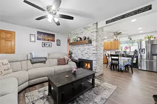 2 Tallow Ln, Levittown, NY 11756 - Photo 6