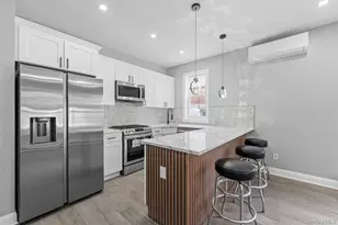 651 St Lawrence Ave, Bronx, NY 10473 - Photo 2