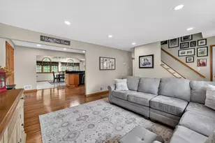 21 Foxcroft Dr, Nanuet, NY 10954 - Photo 6