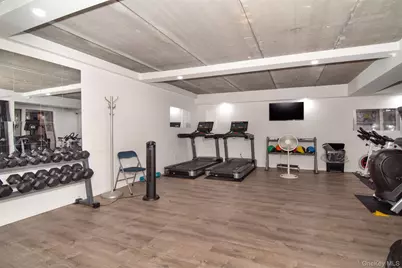 397 N Broadway #1Q, Yonkers, NY 10701 - Photo 16