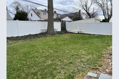 26 Purdue Road, Glen Cove, NY 11542 - Photo 14