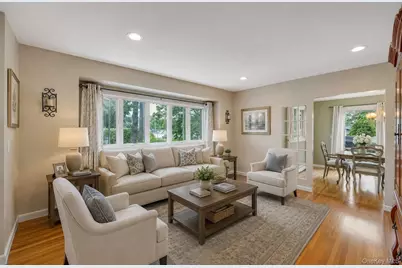 93 Midwood Avenue, Nesconset, NY 11767 - Photo 22