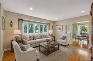 93 Midwood Ave, Nesconset, NY 11767 - Photo 22