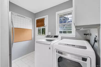 93 Midwood Avenue, Nesconset, NY 11767 - Photo 30