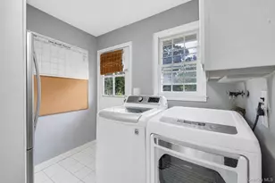 93 Midwood Ave, Nesconset, NY 11767 - Photo 30