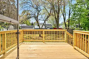 16 Brewster Dr, Middletown, NY 10940 - Photo 32