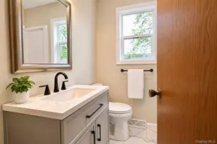 16 Brewster Dr, Middletown, NY 10940 - Photo 18