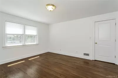 20 Walker Avenue, Rye, NY 10580 - Photo 6